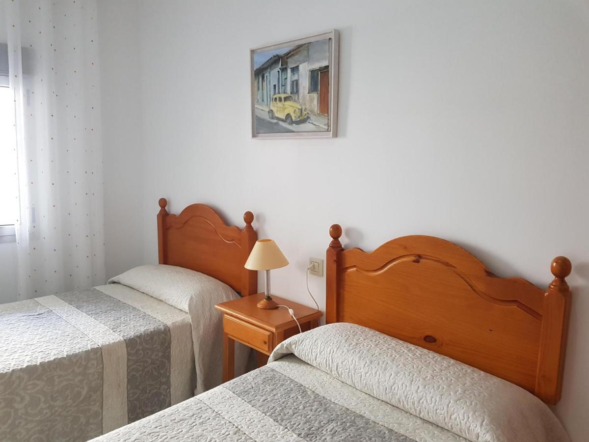 Apartamentos Bajel 카로보네라스 외부 사진